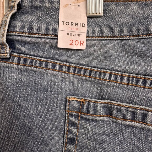 Torrid Womens Slim Boot Montecito Jeans Size 20 Medium Wash Denim Stretch Fit - Picture 8 of 15